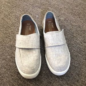 TOMS slip ons